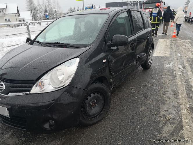 W Tuchowie ZDERZENIE czterech pojazdów. Utrudnienia na drodze 