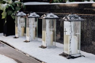 Śnieg na Wszystkich Świętych 2025?! Polacy mogą odetchnąć z ulgą? Będzie jak w PRL! 