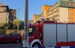 Pożar w Ząbkach. Strażacy przeszukują pogorzelisko