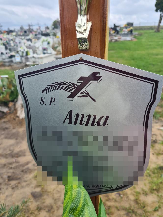 Anna została zabita w Przemyślu. Kwiaty zdobią jej grób [GALERIA]