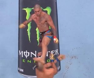 Brutalny nokaut na UFC 303! Alex Pereira zmasakrował kopnięciem Jiriego Prochazkę. Co za miazga! [WIDEO]