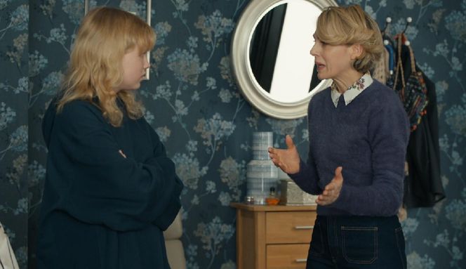 Barwy szczęścia, odcinek 3190. Emilka (Jessica Frankiewicz), Malwina (Joanna Gleń)	