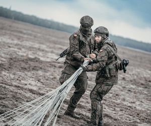 Wojsko trenuje w Małopolsce. Żołnierze szkolili się na Pustyni Błędowskiej
