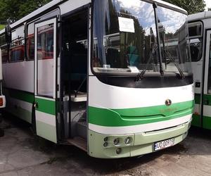 Autobus pasażerski AUTOSAN H-10.10 (44 miejsca siedzące). 8000 zł.