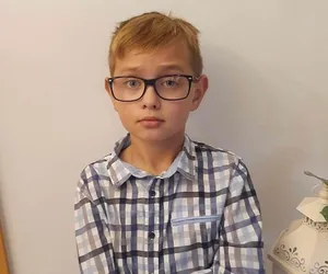 Mama Wojtusia zmarła na raka, chłopiec walczy ze straszną chorobą. 10-latek potrzebuje kosztownego leku