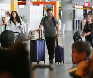 Marcin Hakiel z rodziną lecą na wakacje