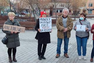 Ani jednej więcej. PROTEST w Starachowicach