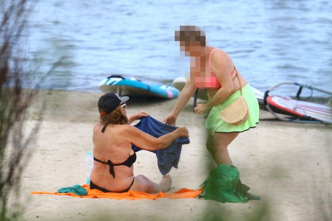 Agnieszka Fitkau-Perepeczko na plaży w Sopocie
