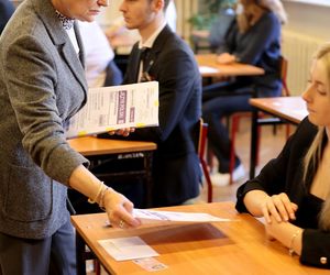 Matura 2025 z polskiego: PRZECIEKI, ARKUSZE i ODPOWIEDZI 