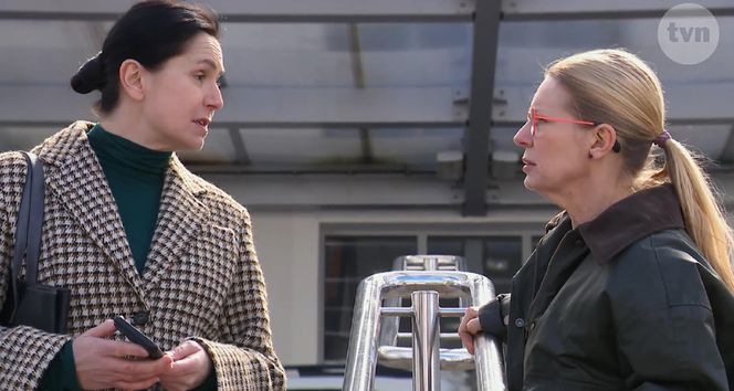 	Na Wspólnej odc 4051. Renata (Marta Jankowska), urzędniczka Kazimiera Michalczyk (Katarzyna Dworak)