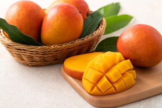 Mango na wysoki cukier? Naukowcy wyjaśniają, dlaczego to działa