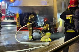 Pożar autobusu w Warszawie