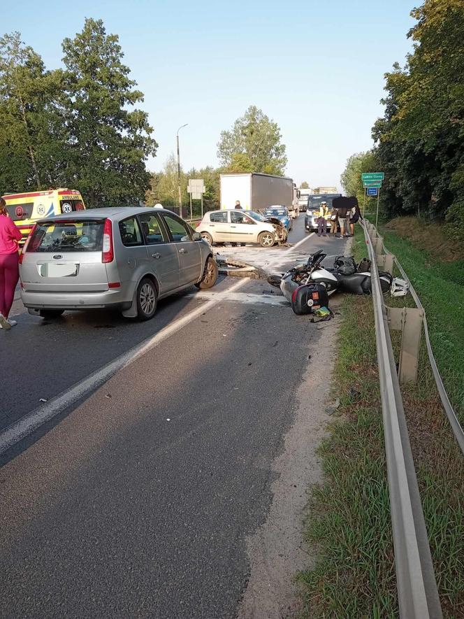 Dwa wypadki w ciągu pół godziny. Groźne zdarzenia na DK nr 10 pod Toruniem