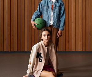 Styl preppy wraca do łask. Jak tworzyć stylizacje rodem z amerykańskich uczelni?