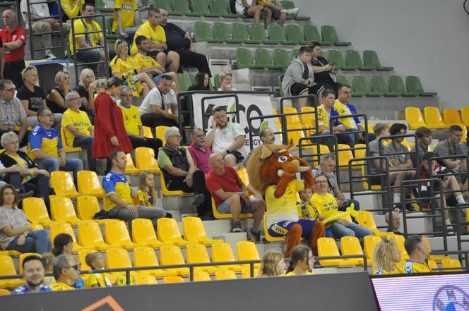 Kibice na meczu piłkarzy ręcznych KS Kielce - Energa MKS Kalisz