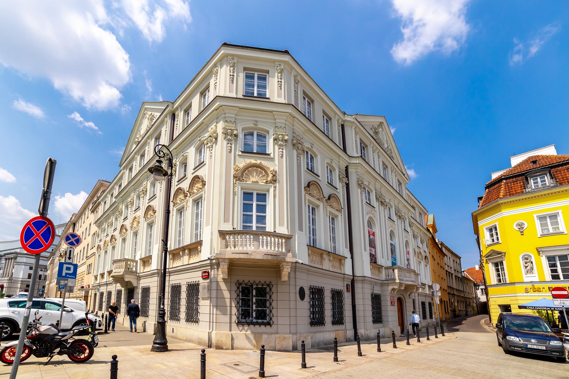 Pałac Wesslów. Krakowskie Przedmieście 30