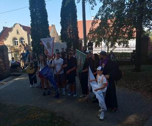   Tłumy pielgrzymów w Gietrzwałdzie. Trwa odpust i dożynki archidecezjalne. Zobacz zdjęcia