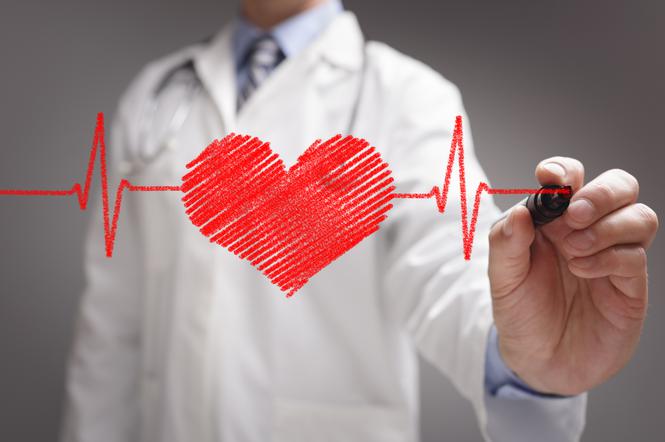 Kardiolodzy nauczą komputery opisu EKG