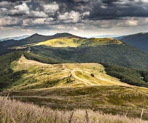 BIESZCZADY: „Chatka Puchatka”. Kiedy będzie gotowe schronisko na Połoninie Wetlińskiej?