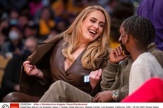 Adele z partnerem na meczu koszykówki