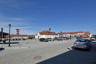 To jedno z najmniejszych miast w Małopolsce. Jedna decyzja papieża sprawiła, że stało się sławne