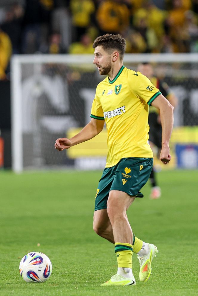 Mecz GKS Katowice - Korona Kielce. Ponad 12 tysięcy kibiców zobaczyło heroiczne zwycięstwo