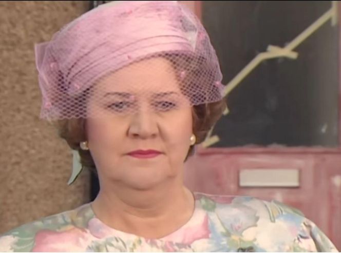 Patricia Routledge, niezapomniana Pani Bukietowa z serialu „Co ludzie powiedzą?”