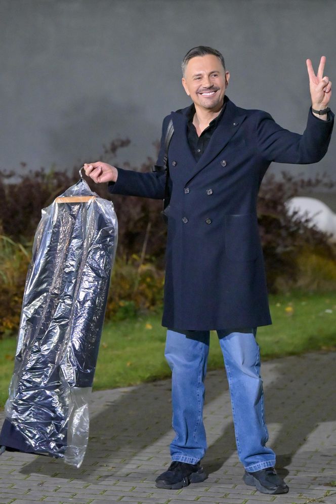 Kulisy "Tańca z Gwiazdami". Zmęczona Bursztynowicz, zakochani Kaczorowska i Rogacewicz. Szok, co zrobił Sikora