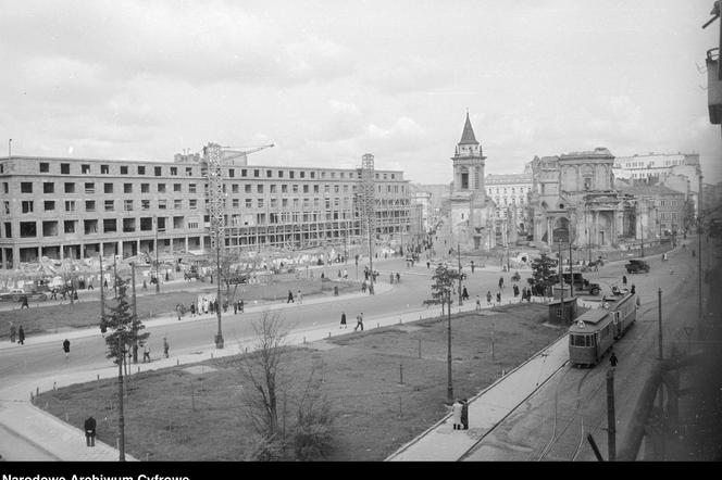 Plac Trzech Krzyży