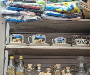 Te pamiątki kupuje się teraz na wakacjach. Najbardziej schodzą „brainroty”