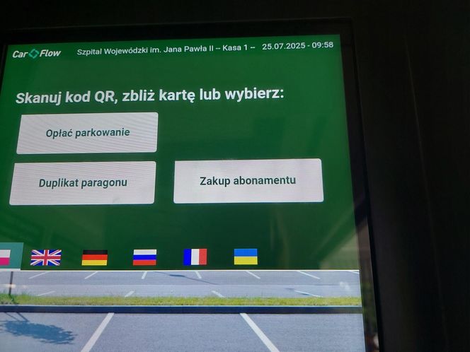 Szpital "papieski" ma nowy system parkingowy