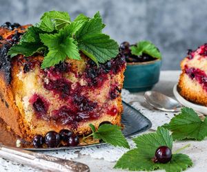 Do ciasta dodaję tylko czarne. Ten przepis na ciasto porzeczkowe zawsze się udaje