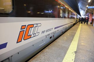 Hybrydowe pociągi na polskich torach. PKP podało datę!