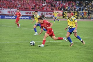 Grał w kadrze Nawałki, teraz Widzew może mieć go za milion euro. To byłby wielki powrót