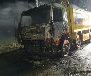 Ciężarówka płonęła jak pochodnia! Droga była zablokowana