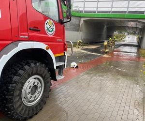 Ulewne deszcze w Łódzkiem. Strażacy wyjeżdżali ponad 370 razy