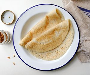 Biorę blender i 2 składniki. W kwadrans mam furę pysznych i lekkich naleśników 