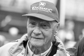Niki Lauda nie żyje. 7 faktów o legendzie Formuły 1 [WIEK, WYPADEK, ŻONA]