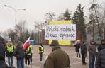 „Zielony Ład=Głód”, „Mleko nie jest z Biedronki”. Te hasła pojawiły się na proteście rolników w Olsztynie