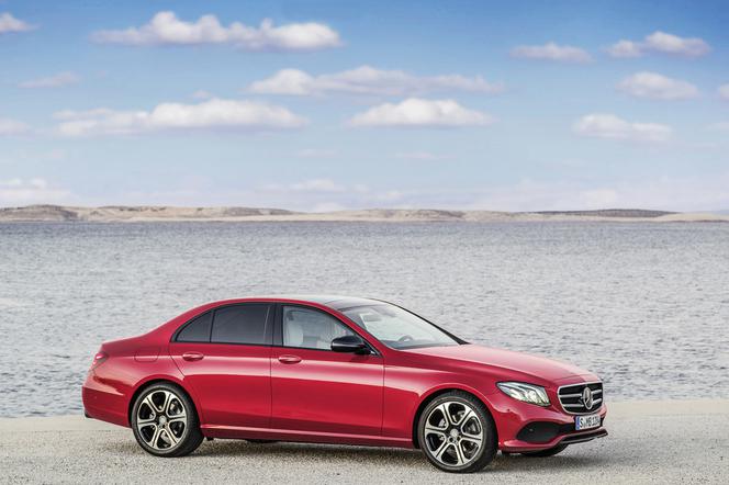  2016 Mercedes-Benz Klasy E (W213)