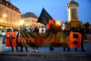 Ruszyły protesty kobiet w Warszawie