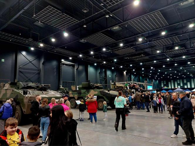 Nieprzebrane tłumy na pikniku militarnym NATO w Myślęcinku. Zobaczcie, jak się bawiliśmy 