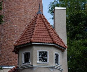 Zabytkowa wieża jak z bajki. Atrakcja turystyczna na Mazurach odzyskała dawny blask