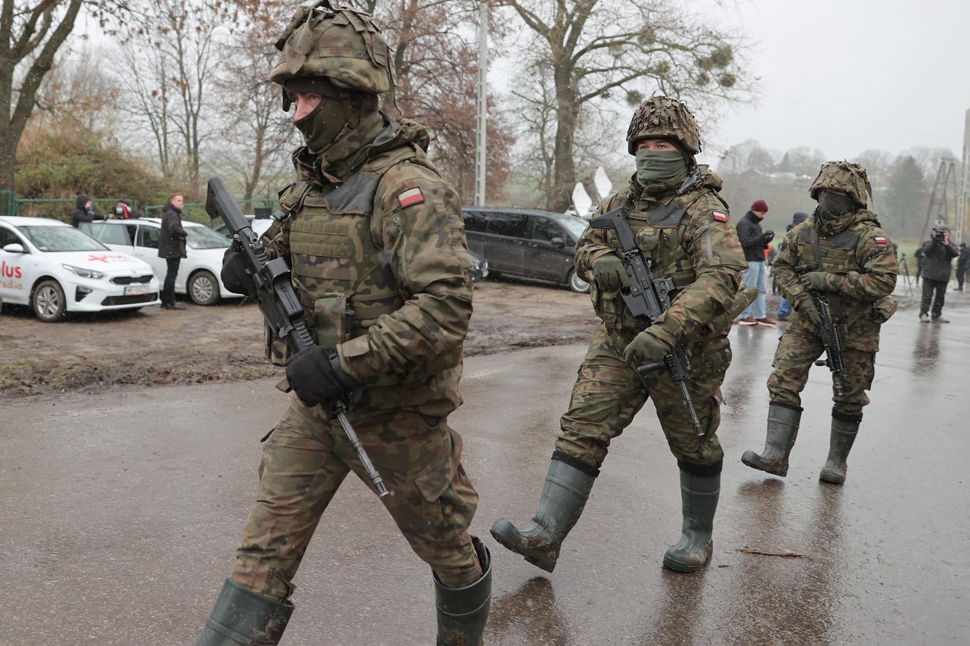 Drony nad Polską. Co z artykułem 5 NATO? Czy może zostać wdrożony? Karol Nawrocki mó…