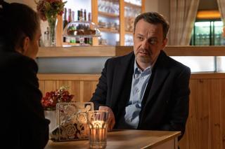 Na Wspólnej odc. 3846: Krzysztof Smolny (Łukasz Konopka), Judyta Bradecka (Anna Dereszowska)