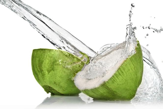 Woda kokosowa: właściwości i wartość odżywcza. Zalety wody kokosowej
