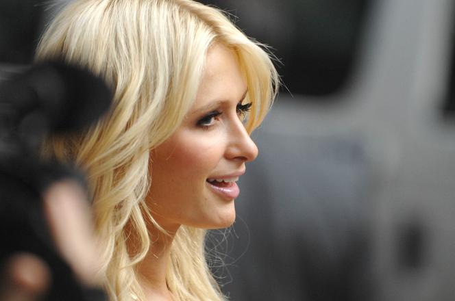 Paris Hilton dostała Lexusa