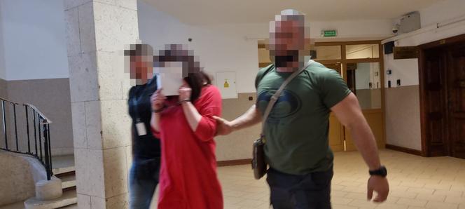 Pijana kobieta wjechała w supermarket w Mielnie