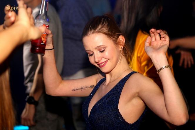 Taka impreza zdarza się raz na cztery lata. Taką bawili się klubowicze w katowickim Spiżu 29 lutego