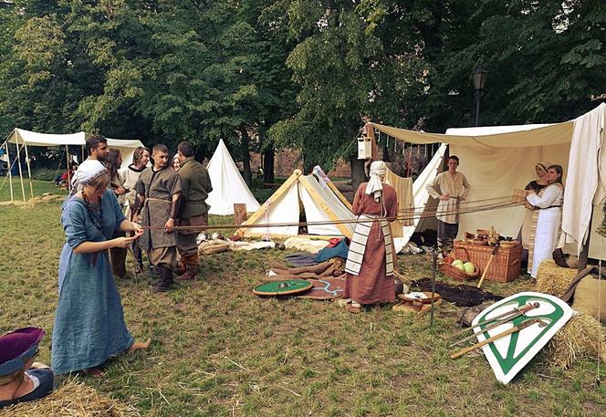 W maju w Płocku będziecie mogli sami wykonać krajki przy użyciu bardka [AUDIO]